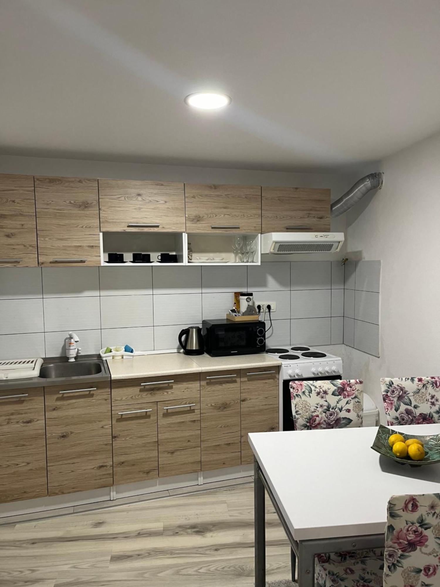 Apartman Nermin モスタル エクステリア 写真