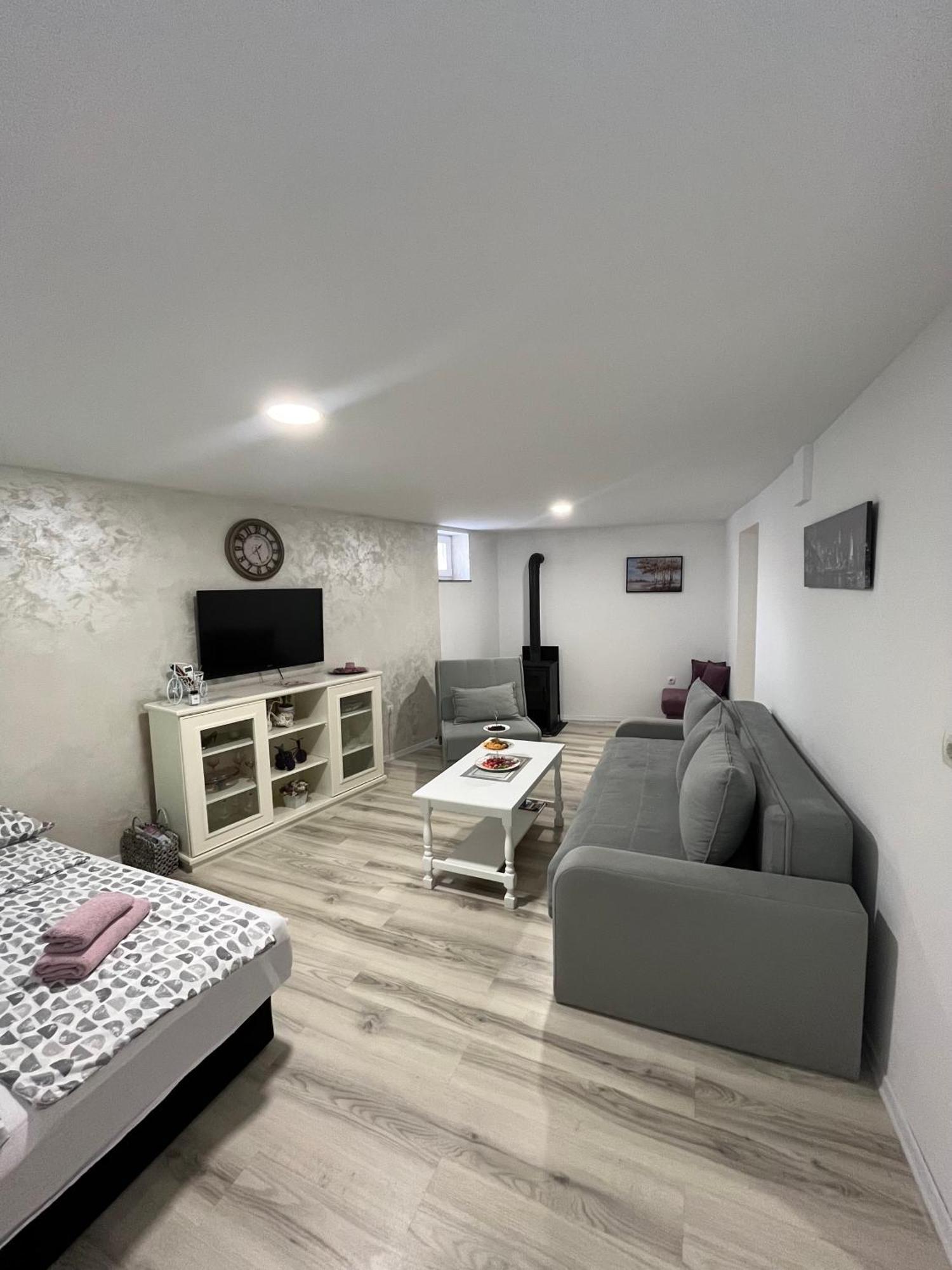 Apartman Nermin モスタル エクステリア 写真